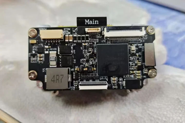 新建-空白-画面 - 2025-12-30T183637.373